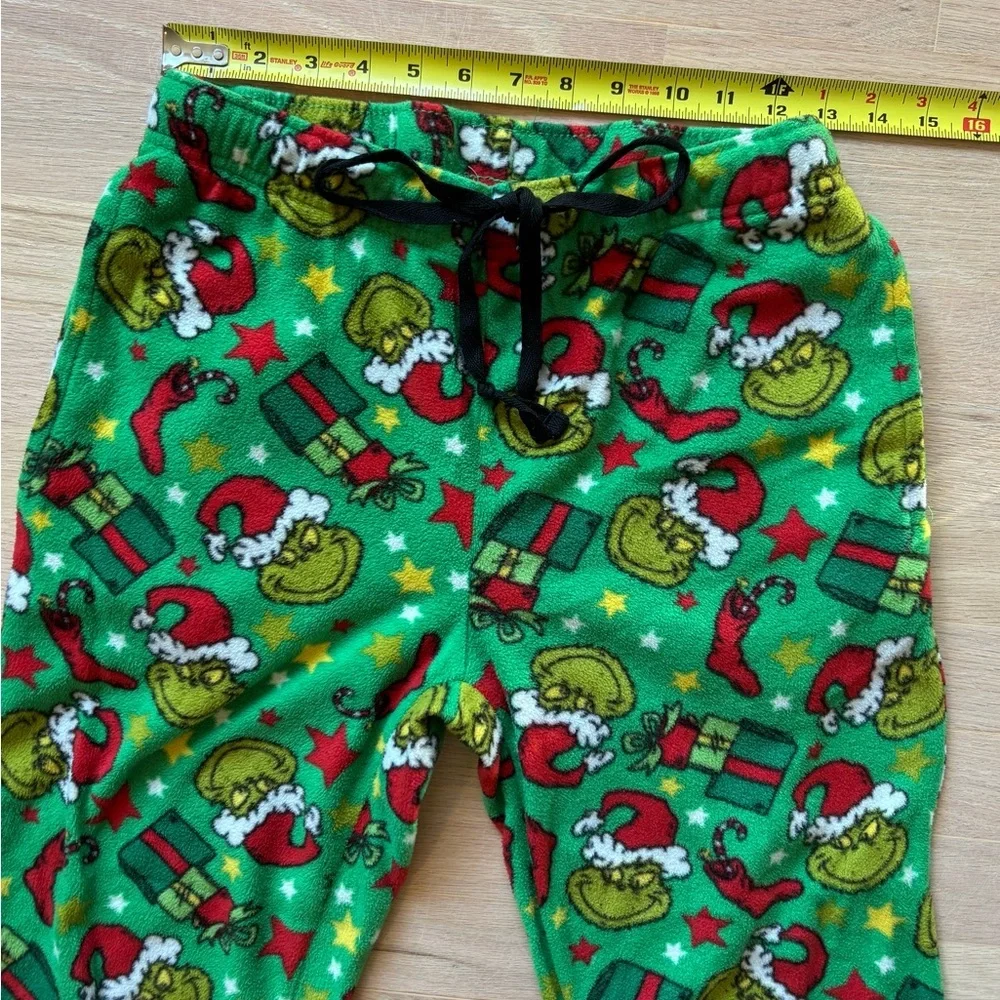 Dr. Seuss Grinch Festive Green and Red Pajama Pants